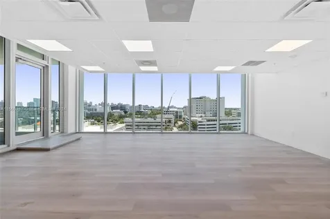 2820 NE 214th Street Aventura FL 33180