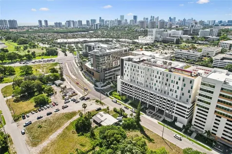 2820 NE 214th Street Aventura FL 33180