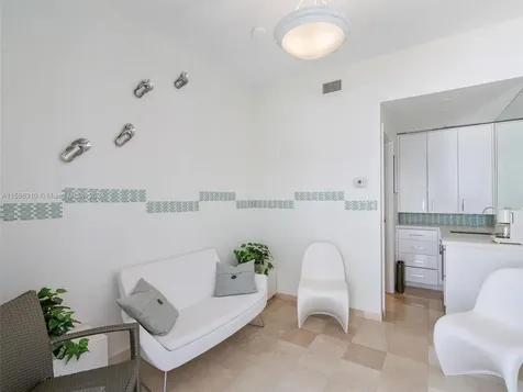 9601 Collins Avenue Bal Harbour FL 33154