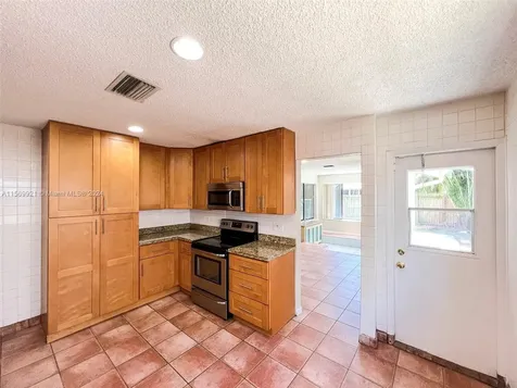 7450 NW 42nd Court Lauderhill FL 33319