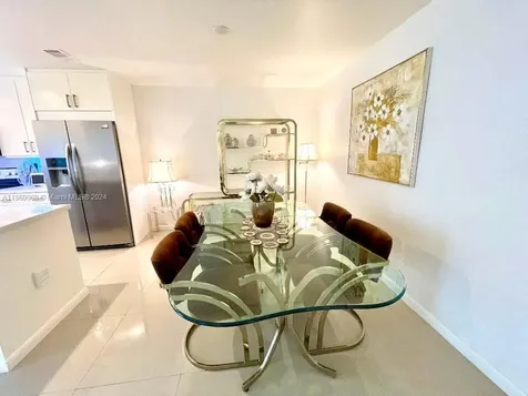 580 Egret Drive Hallandale Beach FL 33009