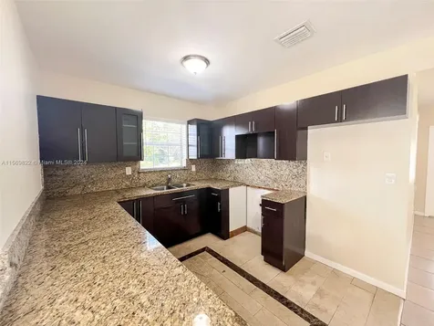 7530 Orleans Street Miramar FL 33023