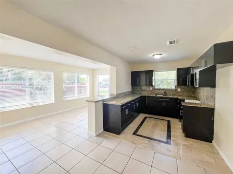 7530 Orleans Street Miramar FL 33023