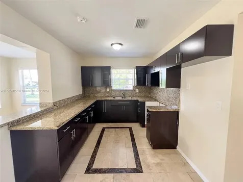 7530 Orleans Street Miramar FL 33023