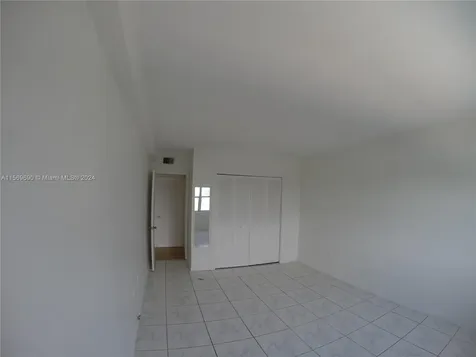 400 Kings Point Drive Sunny Isles Beach FL 33160