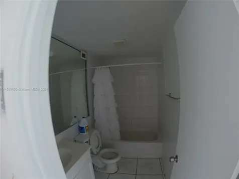 400 Kings Point Drive Sunny Isles Beach FL 33160