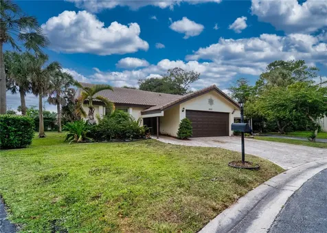 1410 Riverwood Lane Coral Springs FL 33071