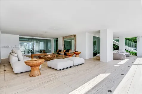 440 S Mashta Drive Key Biscayne FL 33149