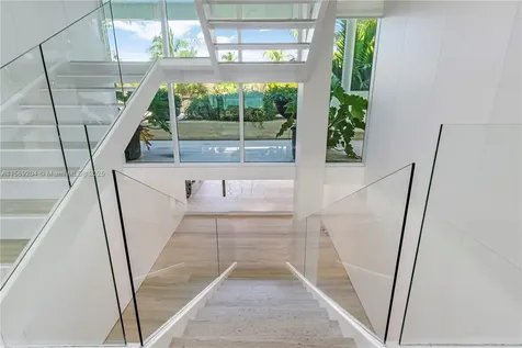440 S Mashta Drive Key Biscayne FL 33149