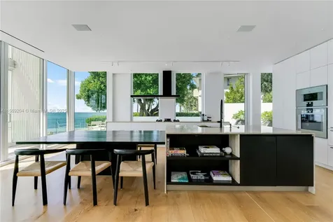 440 S Mashta Drive Key Biscayne FL 33149