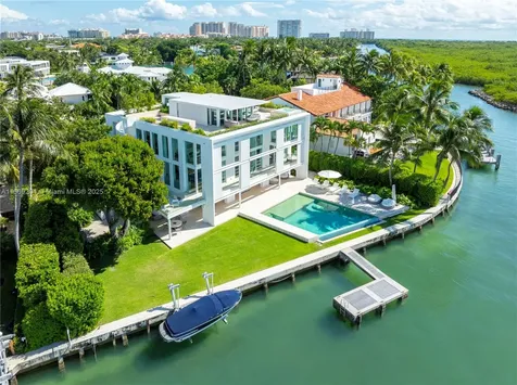 440 S Mashta Drive Key Biscayne FL 33149