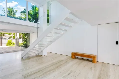 440 S Mashta Drive Key Biscayne FL 33149