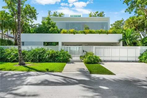 440 S Mashta Drive Key Biscayne FL 33149