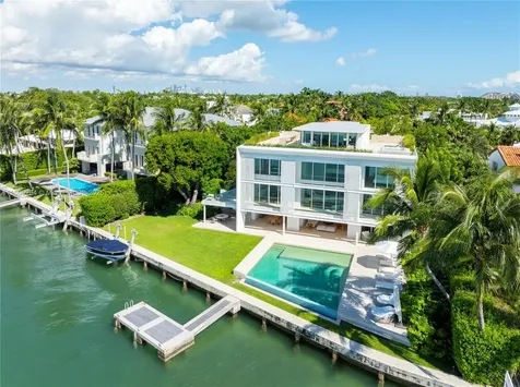 440 S Mashta Drive Key Biscayne FL 33149