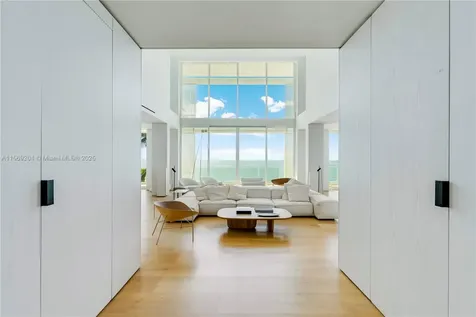 440 S Mashta Drive Key Biscayne FL 33149