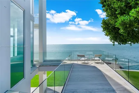 440 S Mashta Drive Key Biscayne FL 33149