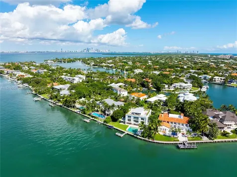 440 S Mashta Drive Key Biscayne FL 33149