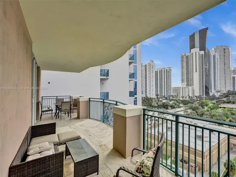 17555 Atlantic Boulevard Sunny Isles Beach FL 33160