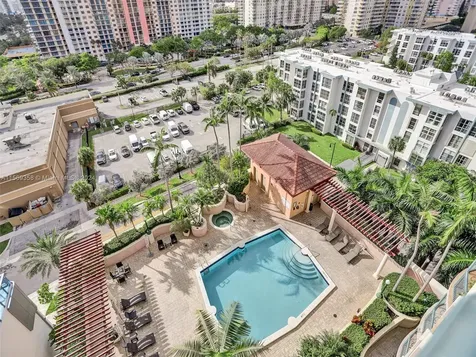 17555 Atlantic Boulevard Sunny Isles Beach FL 33160