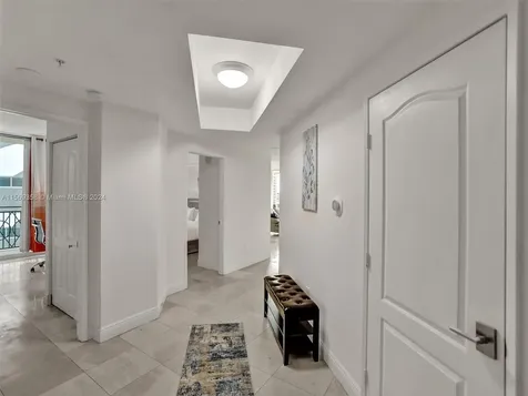 17555 Atlantic Boulevard Sunny Isles Beach FL 33160