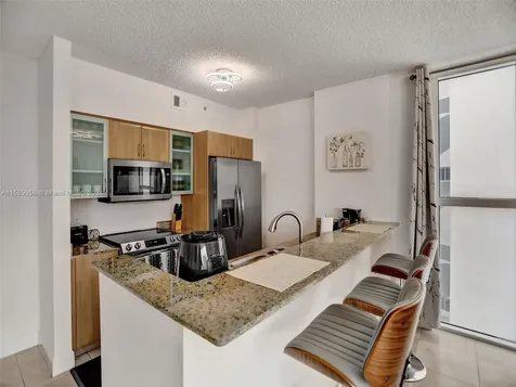 17555 Atlantic Boulevard Sunny Isles Beach FL 33160