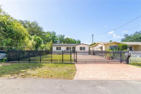 6330 SW 27th Street Miami FL 33155