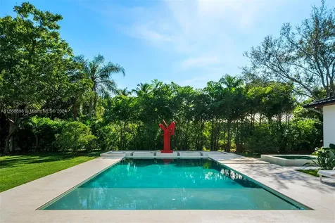5996 SW 102nd Street Pinecrest FL 33156