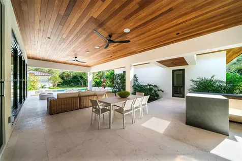 5996 SW 102nd Street Pinecrest FL 33156