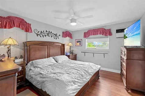 7710 SW 142nd Avenue Miami FL 33183