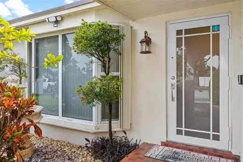 7710 SW 142nd Avenue Miami FL 33183