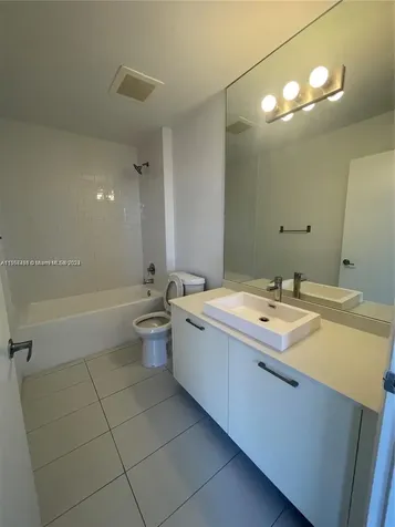 151 SE 1st Street Miami FL 33131