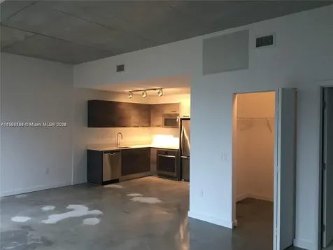 151 SE 1st Street Miami FL 33131