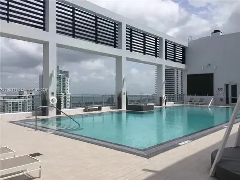 151 SE 1st Street Miami FL 33131