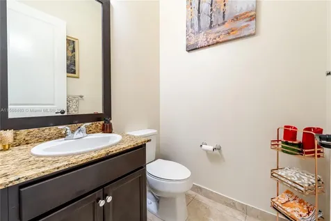 3323 W 96th Place Hialeah FL 33018