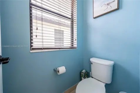 3323 W 96th Place Hialeah FL 33018