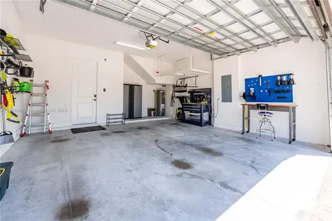 3323 W 96th Place Hialeah FL 33018