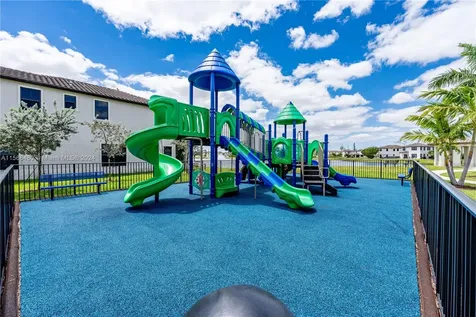 3323 W 96th Place Hialeah FL 33018