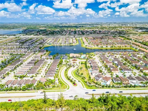 3323 W 96th Place Hialeah FL 33018