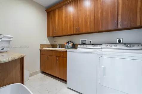 1412 SE 2nd Street Fort Lauderdale FL 33301