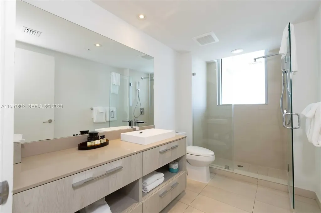 4111 S Ocean Drive Hollywood FL 33019