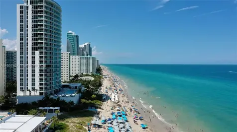 4111 S Ocean Drive Hollywood FL 33019