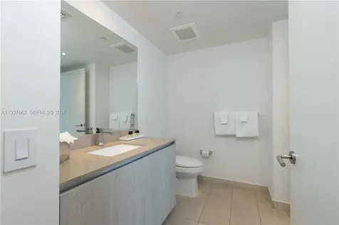 4111 S Ocean Drive Hollywood FL 33019