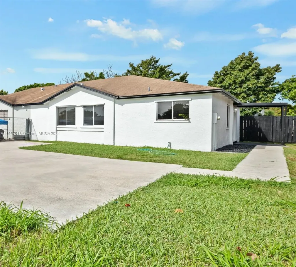 19836 SW 122nd Avenue Miami FL 33177