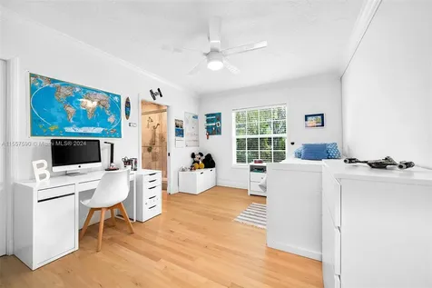 11072 Monfero Street Coral Gables FL 33156