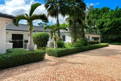 11072 Monfero Street Coral Gables FL 33156