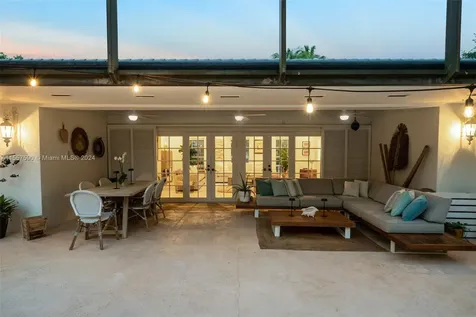 11072 Monfero Street Coral Gables FL 33156