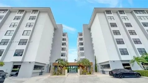 9660 W Bay Harbor Drive Bay Harbor Islands FL 33154