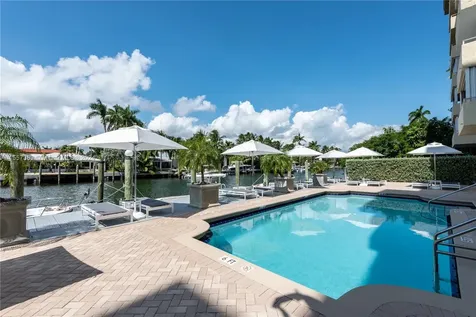 9660 W Bay Harbor Drive Bay Harbor Islands FL 33154