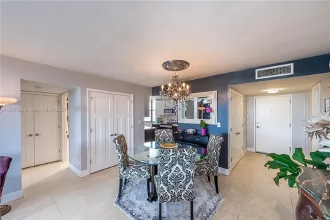9660 W Bay Harbor Drive Bay Harbor Islands FL 33154