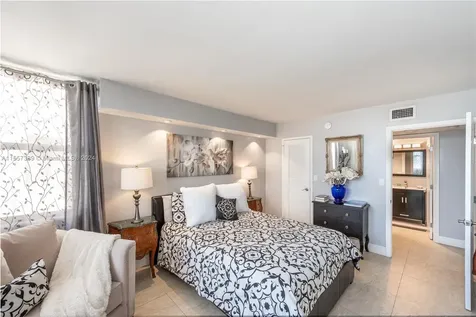 9660 W Bay Harbor Drive Bay Harbor Islands FL 33154